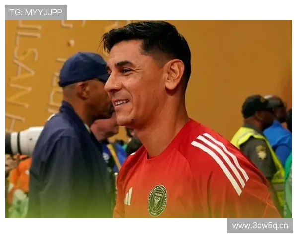 奥莱报迈阿密国际解约乌斯塔里